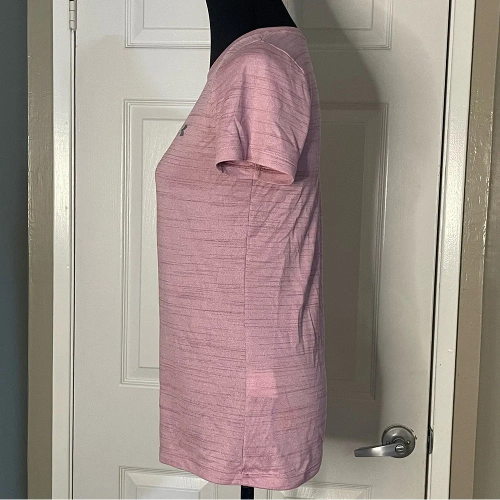 Under Armour Mauve Loose Fit Short Sleeve Top SMALL - Picture 3 of 7